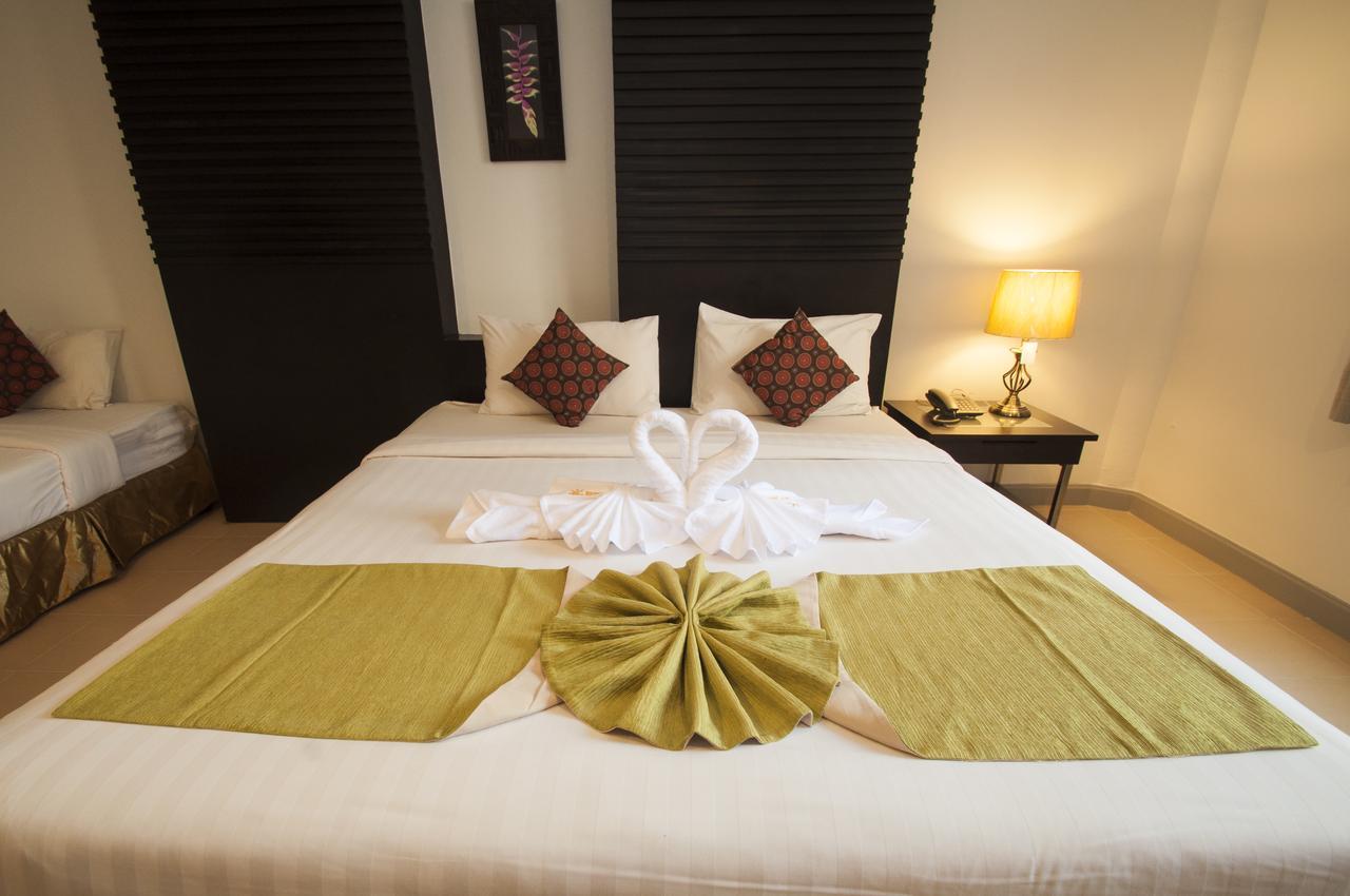 Sino House Patong Otel Dış mekan fotoğraf