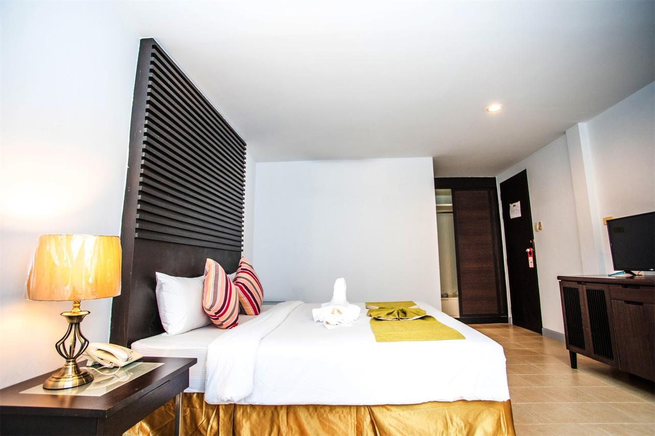 Sino House Patong Otel Dış mekan fotoğraf